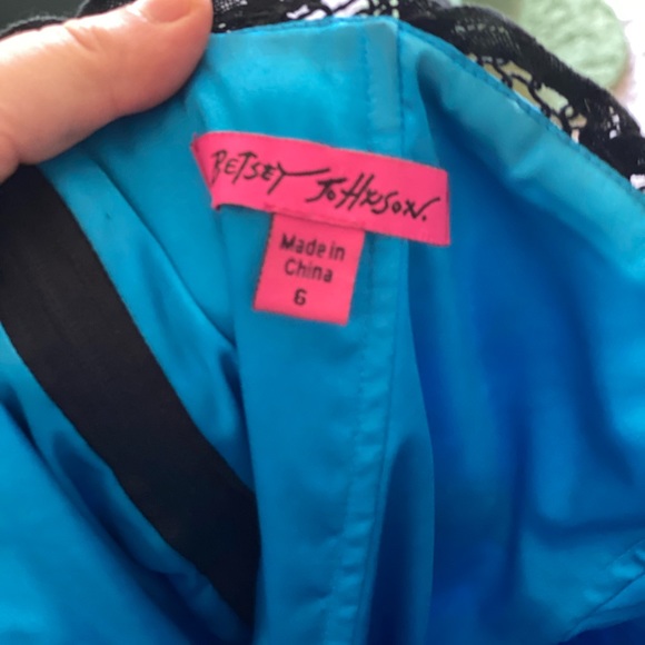 Betsy Johnson Like New Lacy dress - Picture 3 of 3